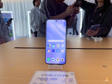 vivo V70 FE launches in Malaysia, 200MP OIS camera from RM1599