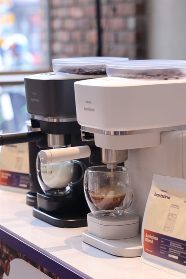 Philips Baristina Brings Café-Quality Espresso Home With One-Swipe Brewing
