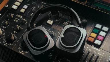 Nothing Headphone (1) Pro Debuts With Triple Drivers and 68-Hour Battery