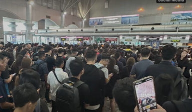 Nationwide immigration system failure sparks chaos at Malaysian borders