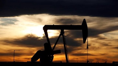 Oil prices hold above US$84 as Middle East tensions persist