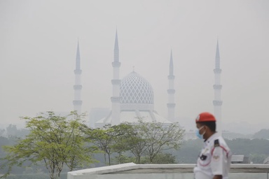 Haze returns, blanketing 27 areas nationwide
