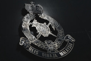 Five arrested for fighting near Flat Seri Perantau