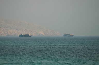 Tanker traffic slows in Strait of Hormuz after US, Iran clashes