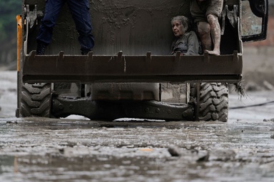 17 Malaysians among hundreds missing after Nepal flash floods