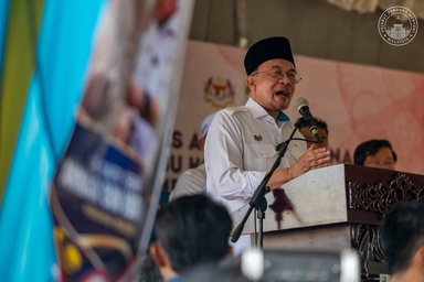 ‘Pulang’ ke Parlimen Permatang Pauh, PM Anwar agih 260 ekor lembu sempena Aidiladha