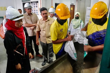 Kenaf makin diperluas! 2,500 hektar disasar tahun ini – Noraini