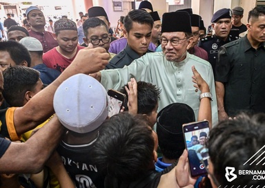 PM Anwar tegaskan tiada syarat Ahli Parlimen terima peruntukan CSA