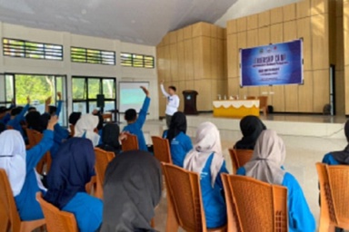 Cetak Pemimpin Berkualitas, Pemprov Malut Bersama SMAN 5 Tidore Gelar Pelatihan Kepemimpinan