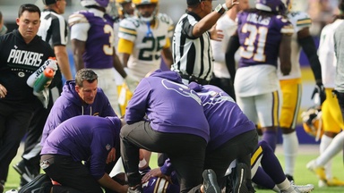 Vikings QB Gets Knocked Out of Season Opener