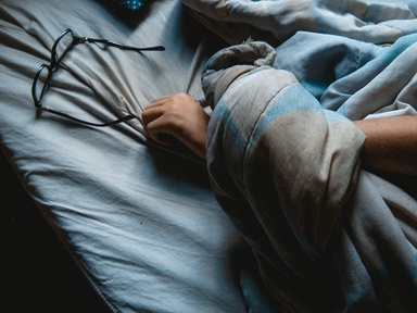 Treating Insomnia with CBT-I May Also Help Slow Biological Ageing in Older Adults, Study Suggests