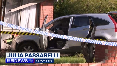 Police hunt man who allegedly stabbed his sister and cousin in Melbourne