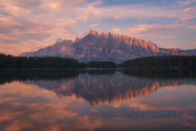 Amex and Hilton launch first Hilton Honors credit card in Canada