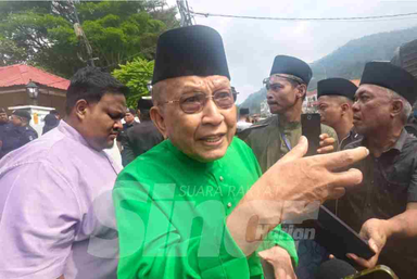 Tunku Nadzaruddin barred from leaving hotel in Melaka