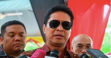 Azam Baki Zahirkan Penghargaan Ketuai SPRM Enam Tahun