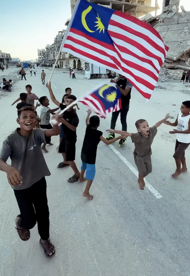 "Tanda Kasih," Penduduk Gaza Kibar Jalur Gemilang, Rai Hari Malaysia