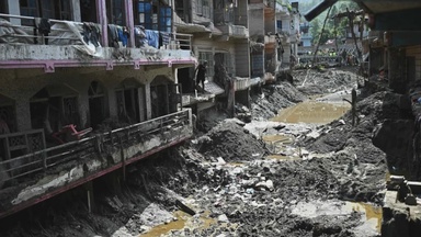 Pemanasan Global Tingkat Risiko Banjir Kilat Di Nepal