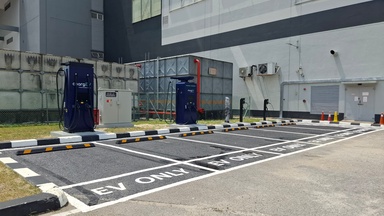 ChargEV turns on 6 EV Charge Points at Aeon Mall Ipoh Station 18
