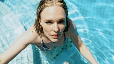 Music video: Holly Hebe