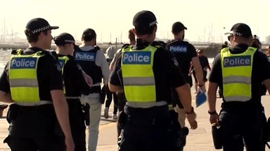 Poll reveals Victorians 'do not feel safe'