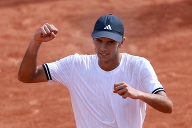 Tennis world reacts after Spanish star Rafael Jodar denies pushing ball girl at French Open