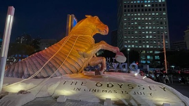 6-Meter Trojan Horse Installation Promotes Christopher Nolan's The Odyssey in Jakarta