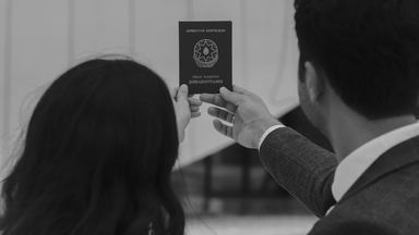 Loving across borders can be political