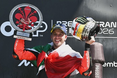 Marco Bezzecchi wins Italian MotoGP to extend title lead
