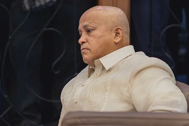 Philippine senator avoids arrest by hiding in Senate