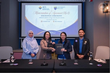 UM and American Chemical Society Malaysia Chapter strengthen STEM collaboration via science intervention programme