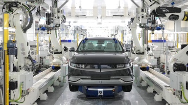 Hyundai Motor Group Workers On Strike