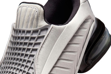 Nike’s Air Max Dress Shoe Is Elegance in Motion