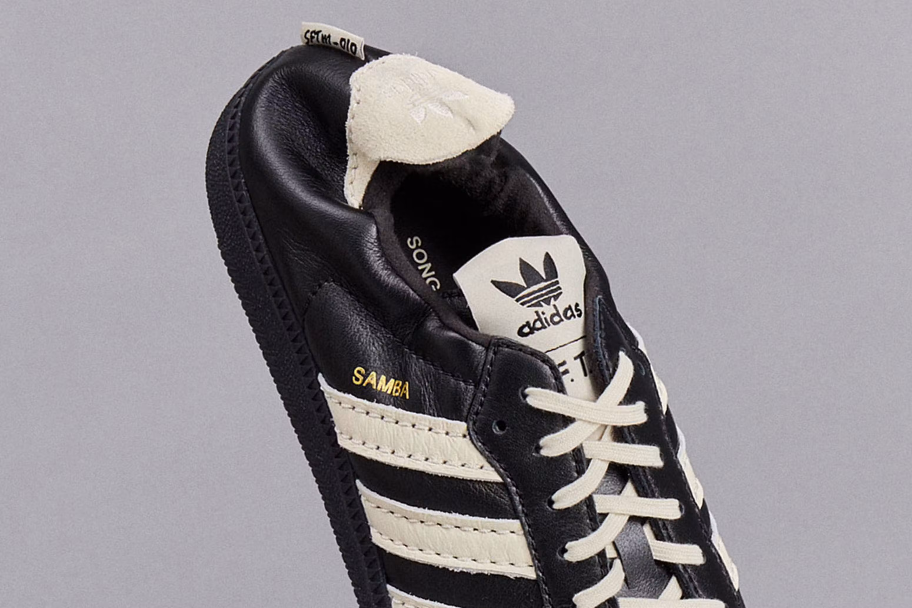 Now This Is a Swanky Samba We Can Get Behind This Fall