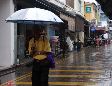 Hujan lebat di 4 negeri hingga waktu balik bekerja
