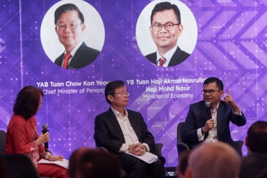 Harga minyak tidak menentu, kerajaan kekal lindungi rakyat – Akmal