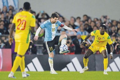Messi akhiri karier antarabangsa