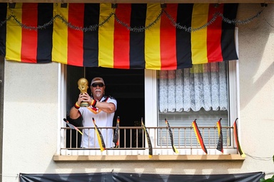 Germany meet Ivory Coast in high-stakes World Cup clash, Sweden face Dutch