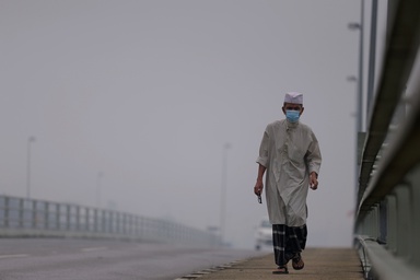 Workplaces in Serian may operate during haze emergency with health precautions, says SDMC