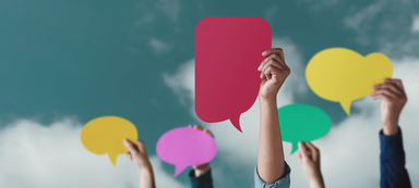 发起集会是为了作秀？还是捍卫言论自由？