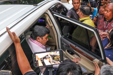 Rappler Recap: Jinggoy posts bail for graft, no jail for now