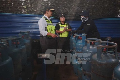 Stor tersorok dalam ladang sawit jadi pusat pemindahan haram LPG subsidi