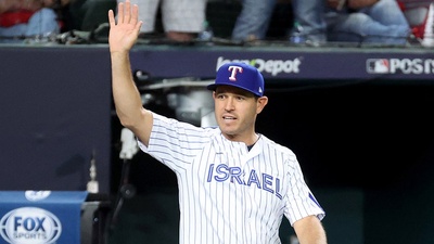 Former Ranger Ian Kinsler dons Israel baseball jersey for ALCS