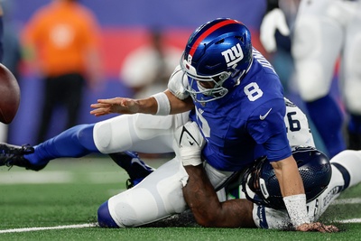 Seattle's defence dismantles the New York Giants as Seahawks win 24-3