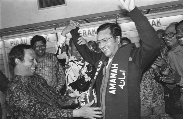 Image from: Revisiting 7 slogans before ‘Malaysia Madani’ - who created them & what do they mean?