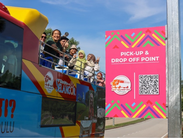 Image from: New Hop on Hop off Bus for Locals and Foreign Tourists in Transit at KLIA #TheGoodStuff