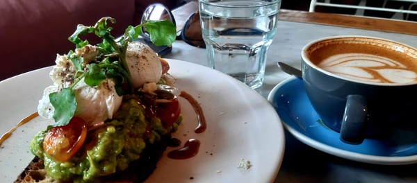 Image from: You have to try an Aussie Breakfast at Ruko's in Brawa Beach next time you are in Bali