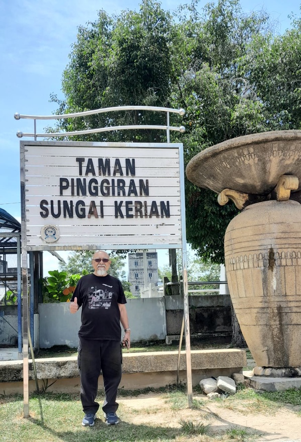 Image from: The unique confluence of 3 rivers from Perak, Kedah & Penang occur at a meeting point in Taman Pinggiran Sungai Kerian