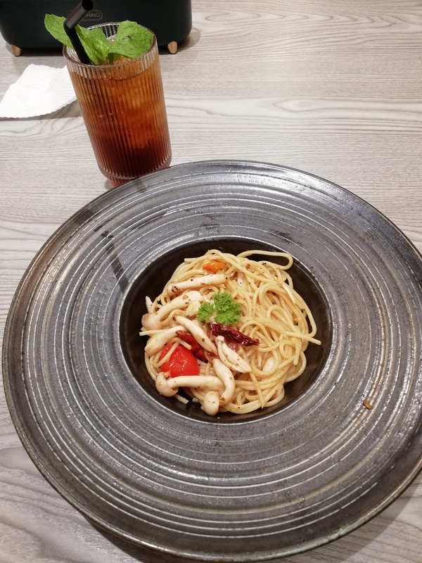 Image from: 快来Bon Appetit By Ng Kitchen 享受美味料理,庆祝浪漫的七夕情节,开生日派对 #麦走鸡