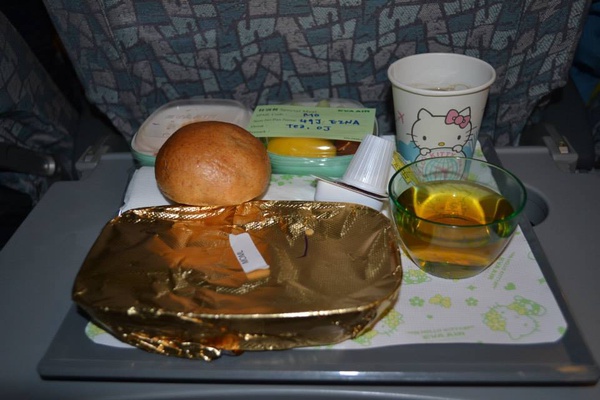 Image from: Pengalaman terbang bersama Hello Kitty dan Eva Air #TheGoodStuff