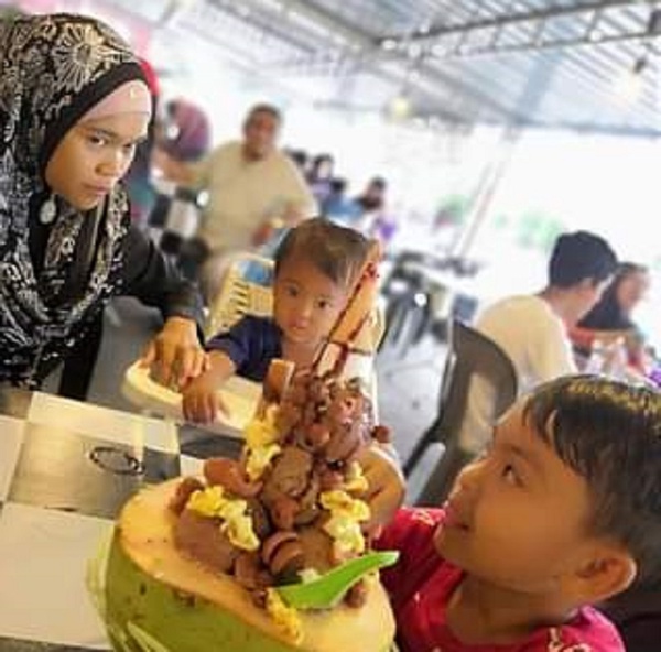 Image from: Jadi Rindu Kenangan Masa Kecil. 5 Ayat Pedas Selalu Kita Dengar Dari Mak-mak